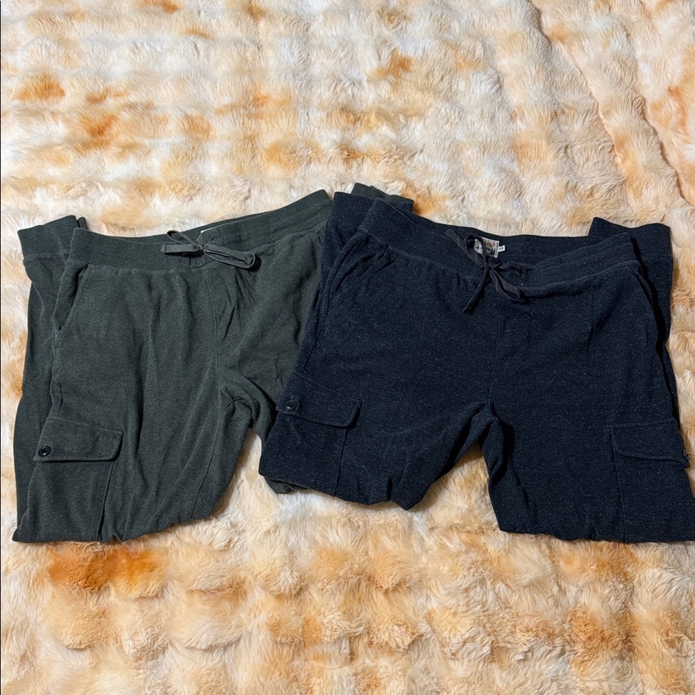 Like New Faherty Organic Cotton Sweatpants Set 29” Inseam - Black & Green Medium